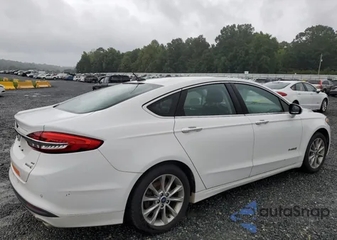 2017 Ford Fusion Se Hybrid из США, поврежденный, VIN 3FA6P0LUXHR359538
